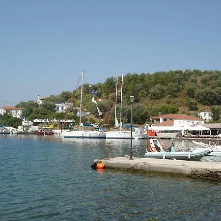 Alexandra Holiday home