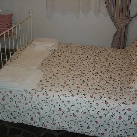 Holiday home Alexandra *